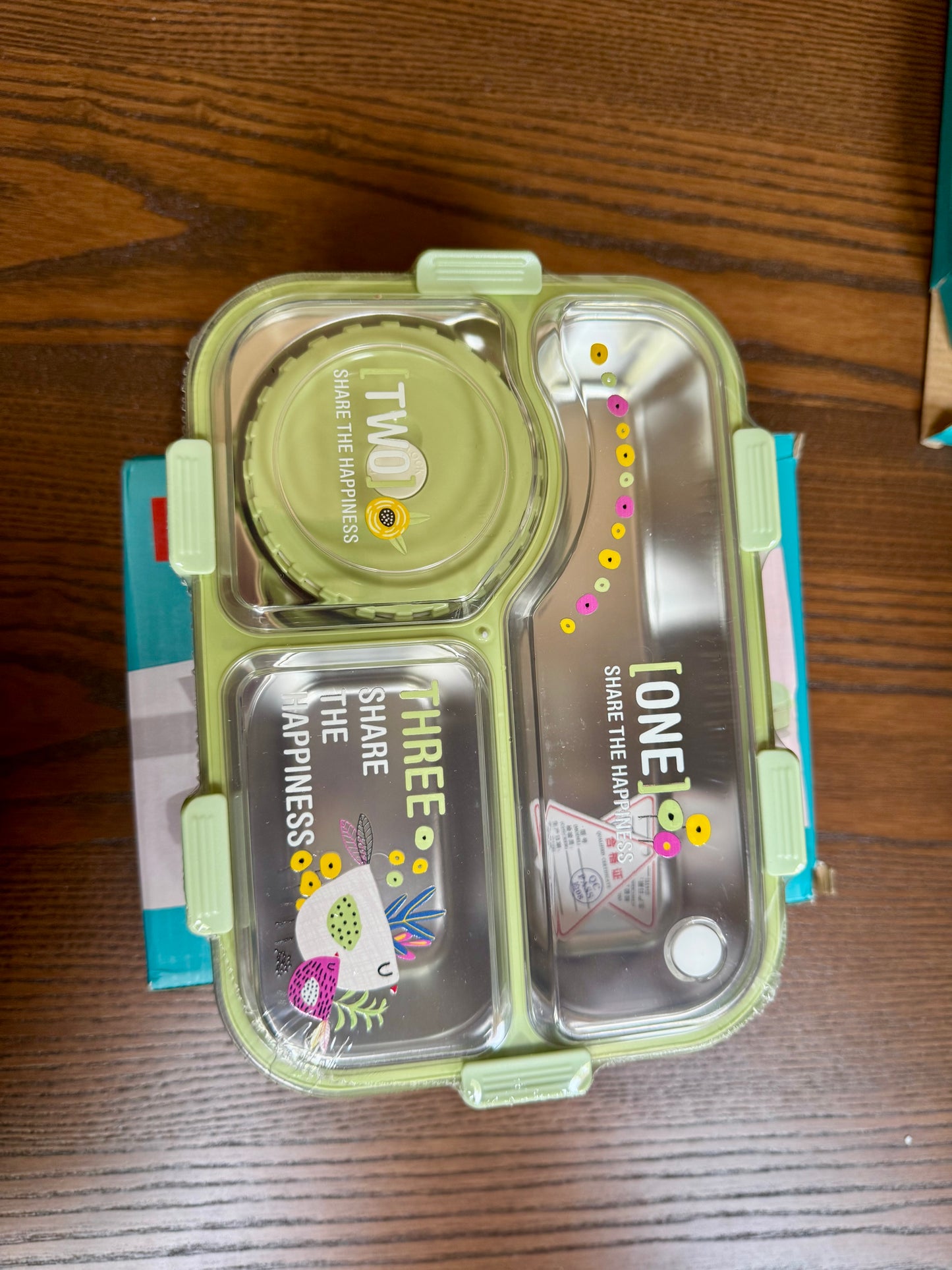 3-Compartment Bento School Lunch Box โ Airtight, Stylish & Heat-Insulated