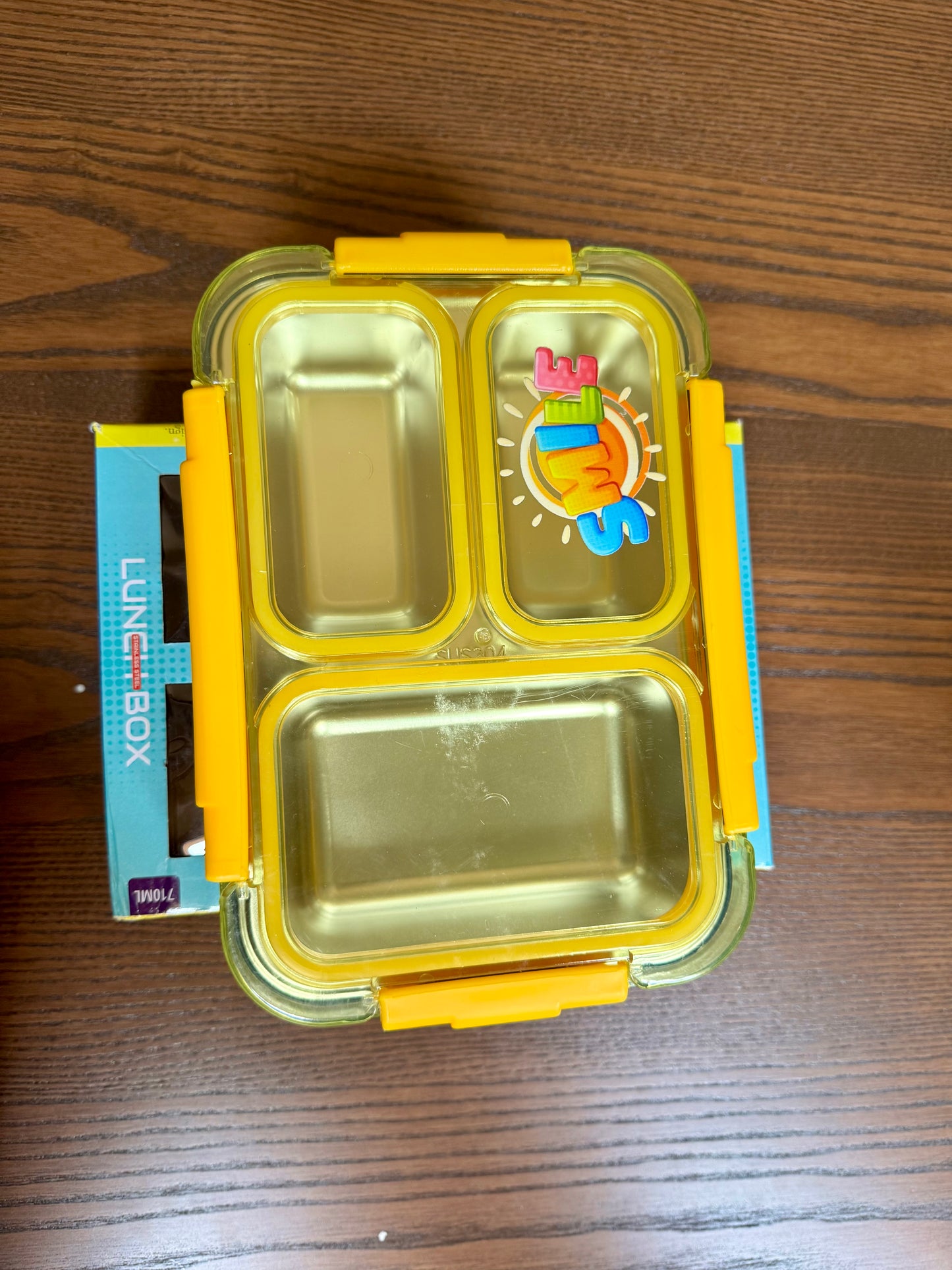 3-Compartment SMILE Bento Box โ Leak-Proof, Elegant & Built to Last | School Lunch Box